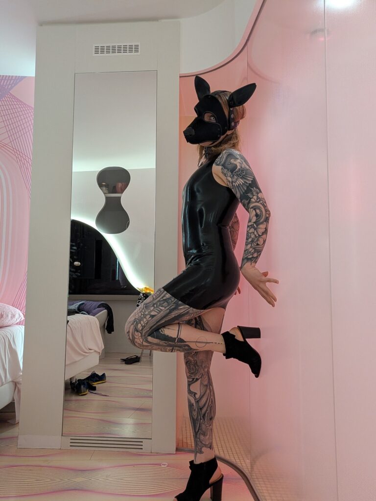 4F52F679 3D1E 4F83 BE67 871498F9A56B 768x1024