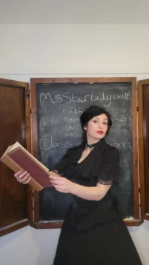 schoolisinsessionGovwillnottoleratelateness 214x380