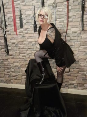 WhatsApp Image 2025 12 26 at 19.02.12 2 285x380